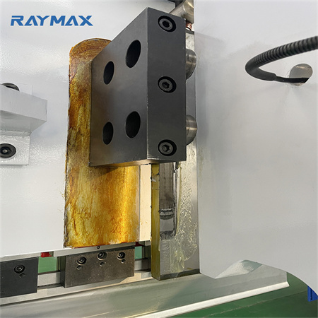 CNC automata alumínium acél Hydraulic Press Brake elektromos lemezhajlító gép robottal