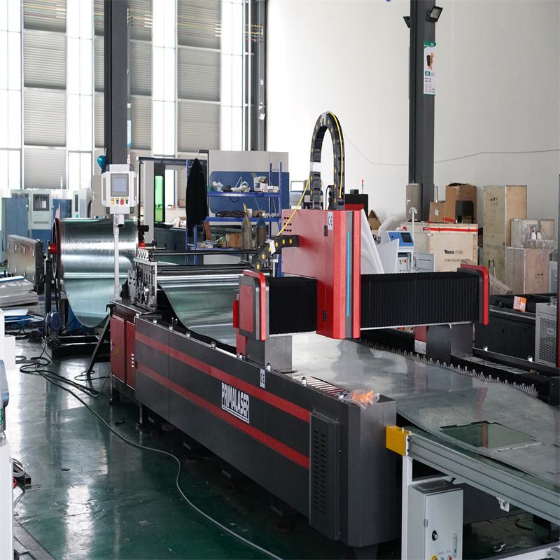 CNC szálas lézervágó gép 1000w 2000w alumínium fém acélcső vágásához