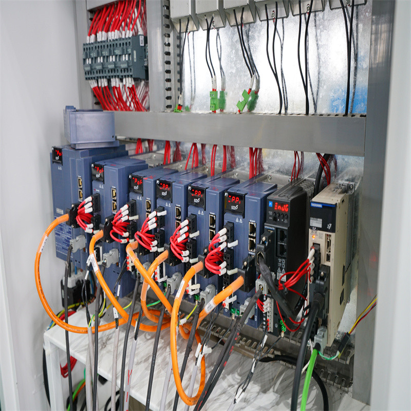 CNC lézergyártás 500W 1000W 2000W rozsdamentes acélszálas lézervágó gép