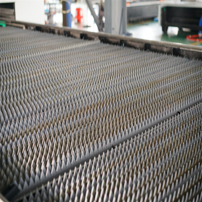 Szállézeres vágógép 1000 2000 3000 W acél réz alumíniumhoz