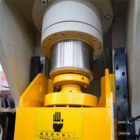 Hidraulikus prések fém sajtoláshoz és dombornyomáshoz négy oszlopos fékbetét hidraulikus présgép 300 tonnás hidraulikus prés