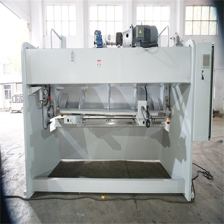 Fémipari fémnyíró gép hidraulikus használt fémnyíró gép ipari vágó acéllemez aligátor nyírógép