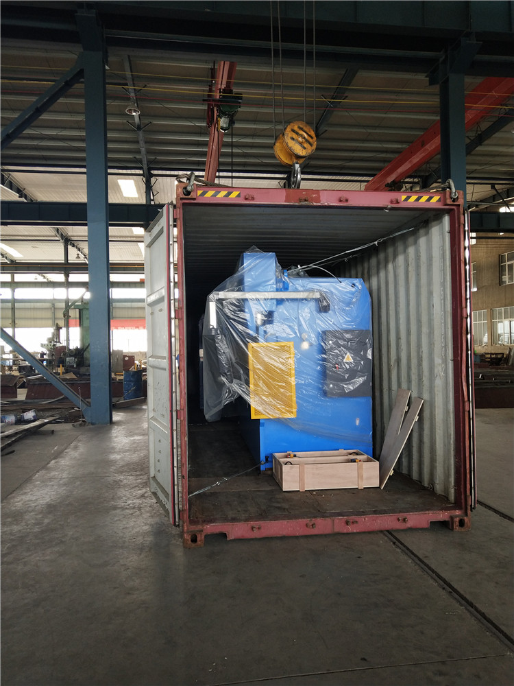 Kínai fém hidraulikus présfékezőgép elfogadható áron